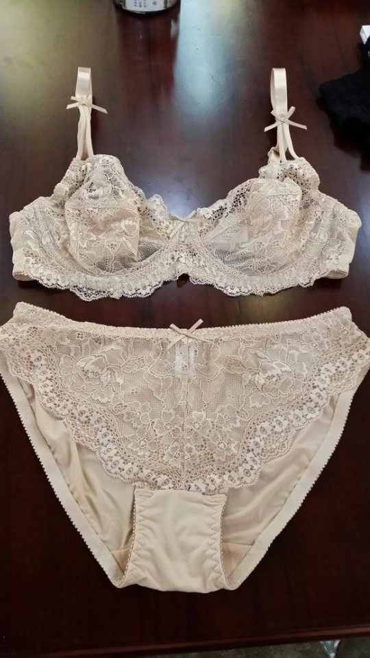 <em>文胸</em>-荷兰<em>著名</em>内衣<em>品牌</em> Hunkemoller 2014 新款