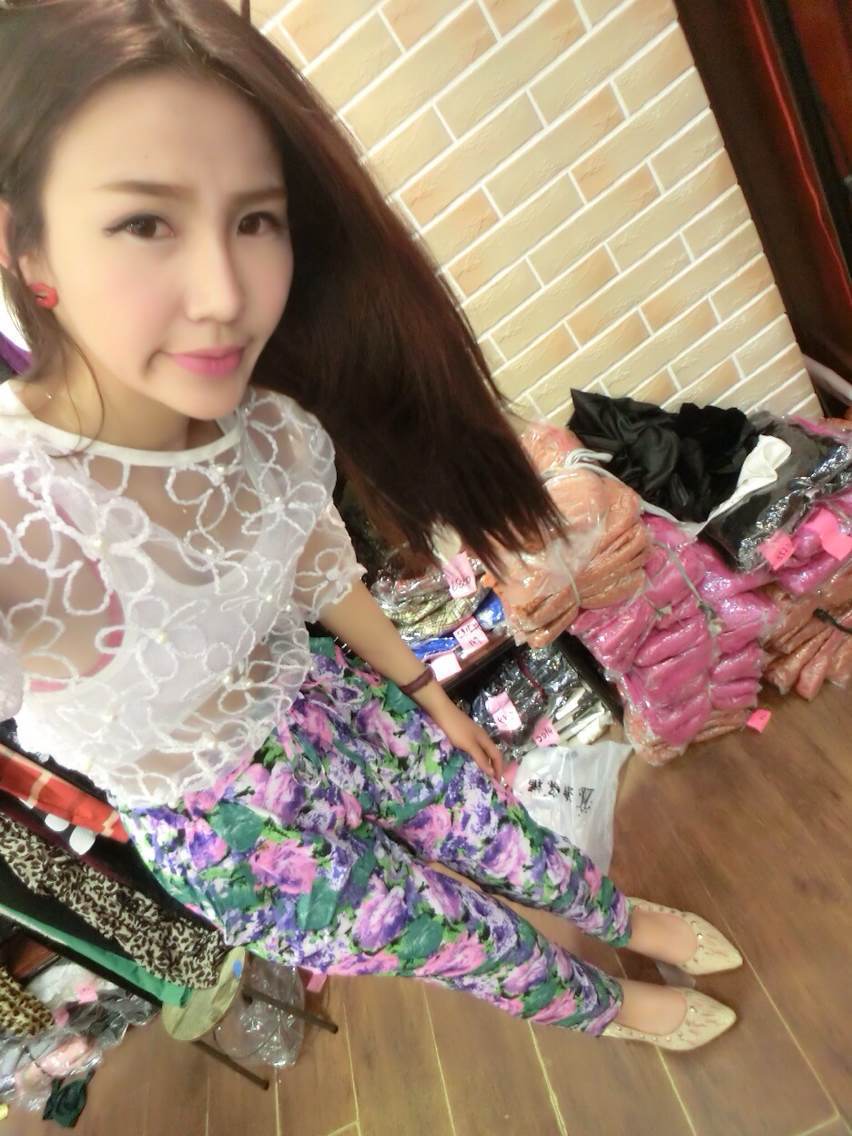 春夏爆款韩版<em>女装</em>新品<em>套装批发</em>性感蕾丝网衣+