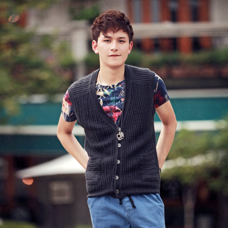 2014秋冬新款 <em>青年男士</em>针织<em>毛线</em>背心 男<em>马甲</em>V
