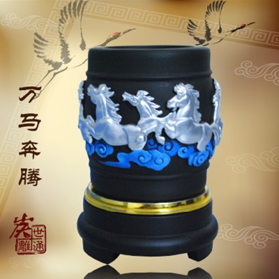 万马奔腾笔筒400