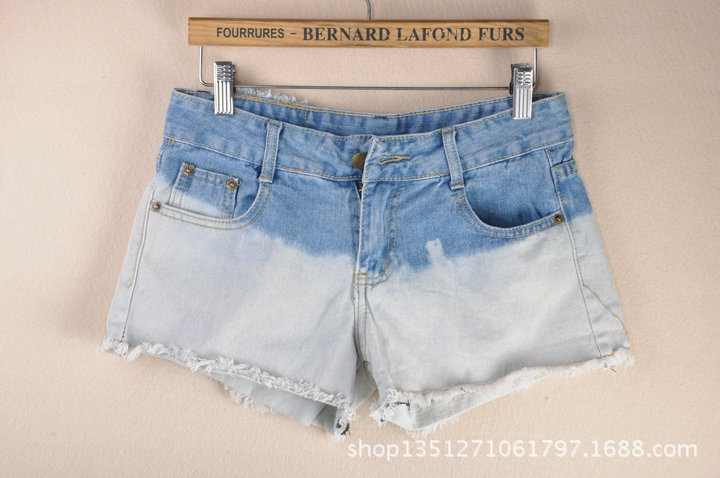 2014春夏装 韩版时尚渐变色女装<em>牛仔短裤</em> <em>靴裤</em>