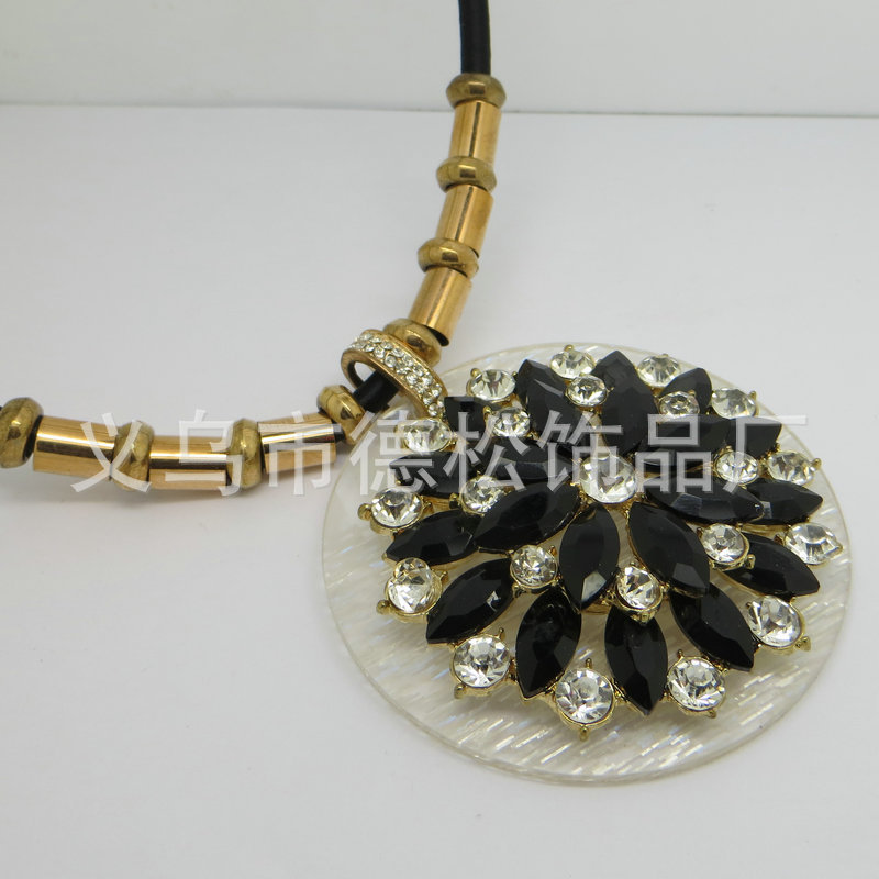 NE00294 (3)