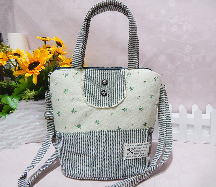 豎條紋花朵雙扣單拉手提斜挎包3
