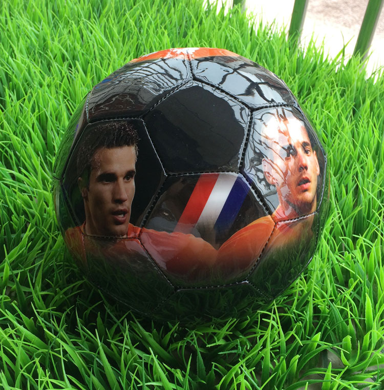 厂家直销特价足球5号荷兰队明星球 图片