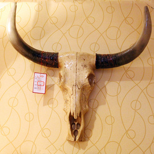 采购塑料、树脂工艺品-新品创意树脂羊头骨壁