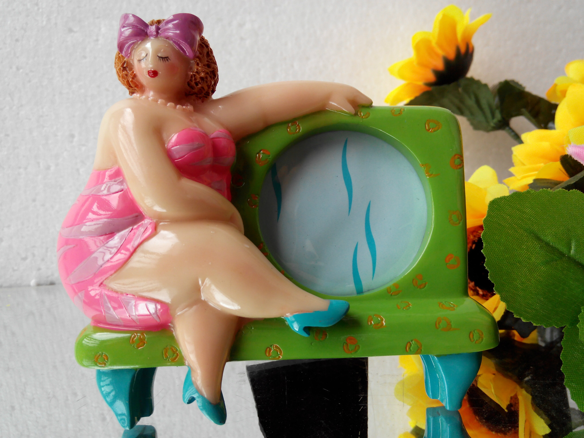 批发采购塑料、树脂工艺品-精品小像框大头贴