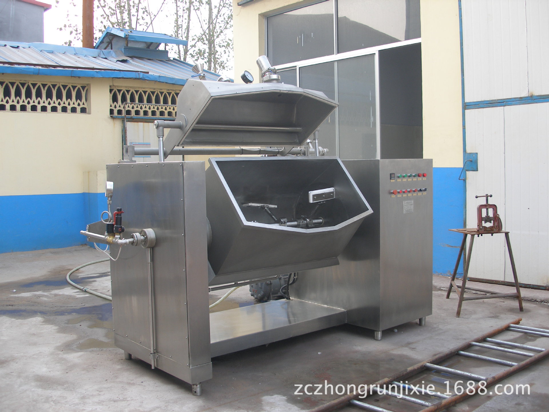 全自动整齐加热抽真空横轴搅拌炒锅开? height=