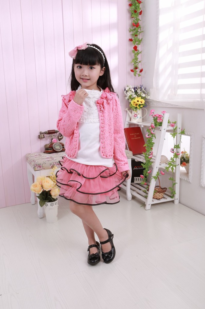 841605643_1243205243