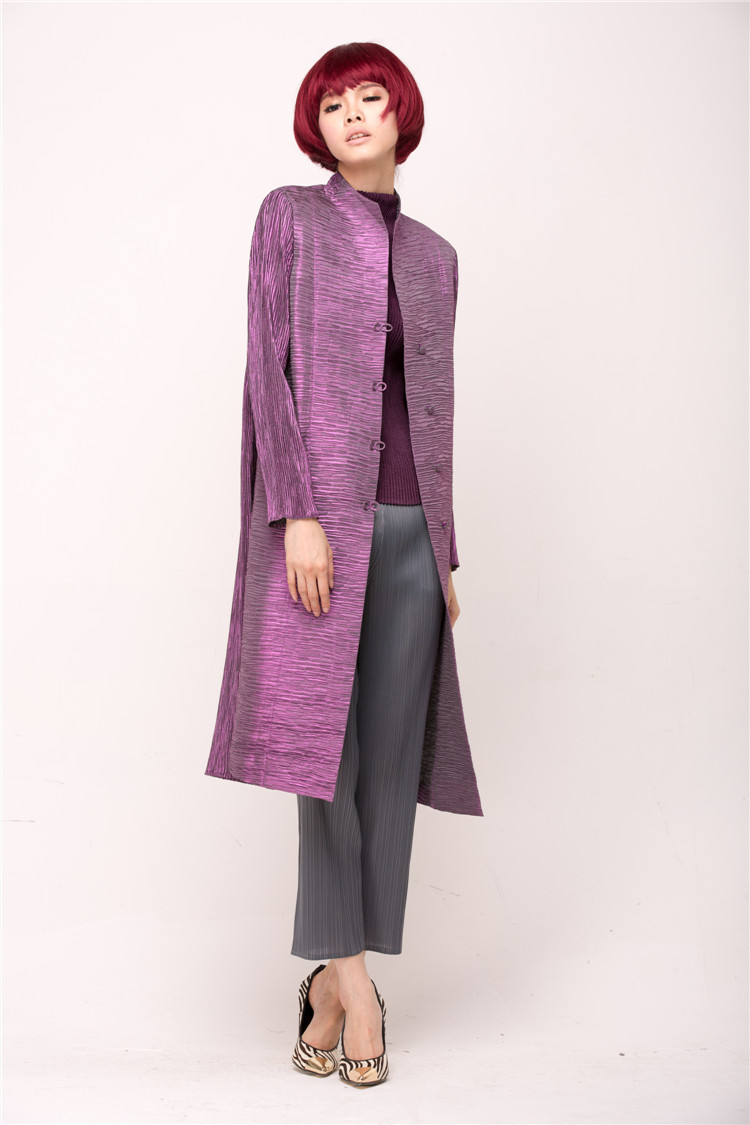 市女士风衣上衣 纯色<em>女装</em>外套 <em>上海女装工厂</em> A