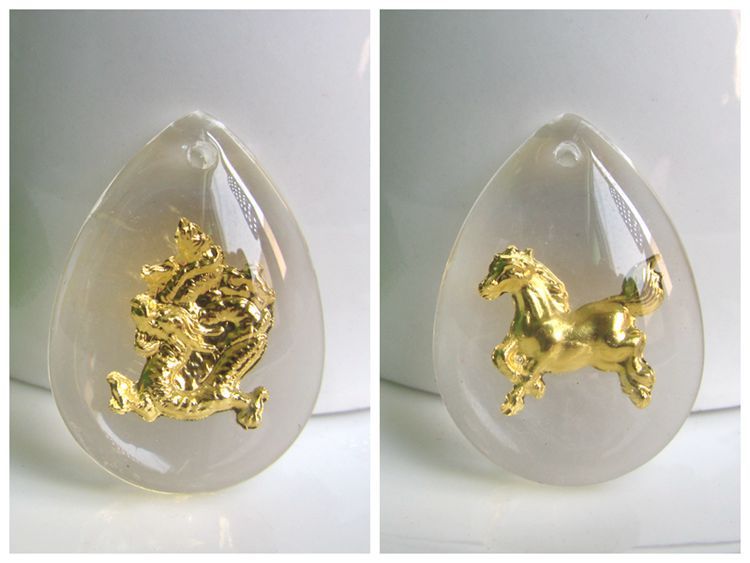厂家直销 晶美金 天然水晶镶金吊坠 千足金十二生肖 项坠质量好