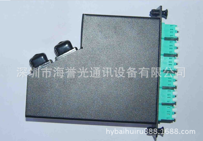 MPO 小盒子 LC SC 型1