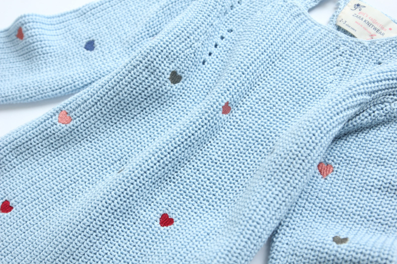 【2014秋季新款女童爱心<em>图案</em>百搭<em>毛衣</em>儿童外