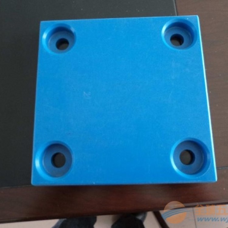 IMG130615151913625566_conew1