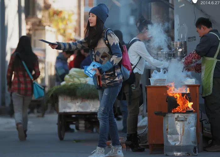 分手大师杨幂明星同款毛衣<em>秋冬</em>复古<em>针织开衫</em>短