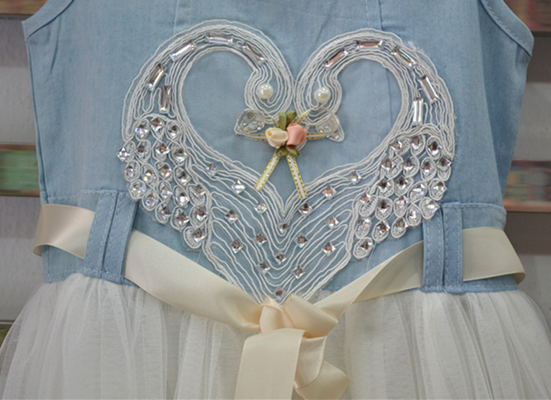 童裙-<em>童装</em>批发2014<em>夏季</em>新款时尚<em>女款</em>绣花天鹅