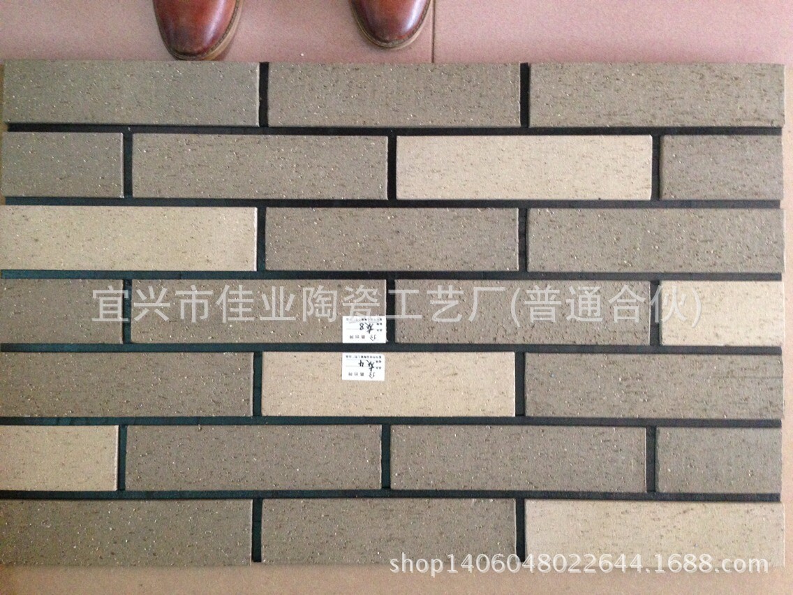 【现货供应】红色外墙瓷砖 劈开砖 陶土劈开砖 红色紫砂劈开砖