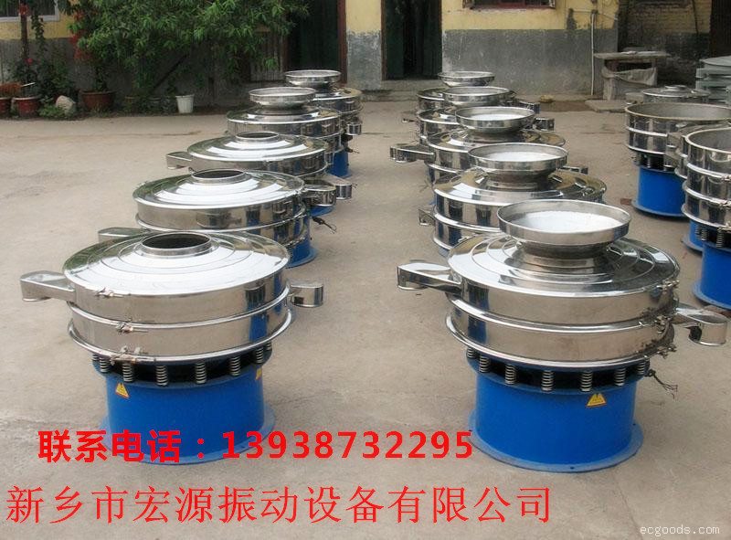 1349526482_888554469