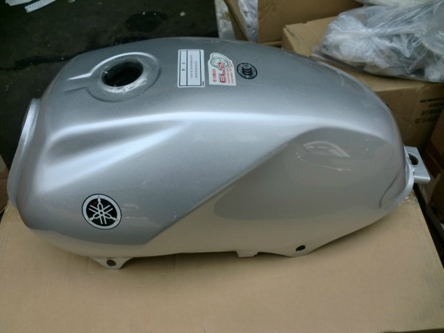 摩托车通用件-建设雅马哈 天剑YBR125 油箱(金