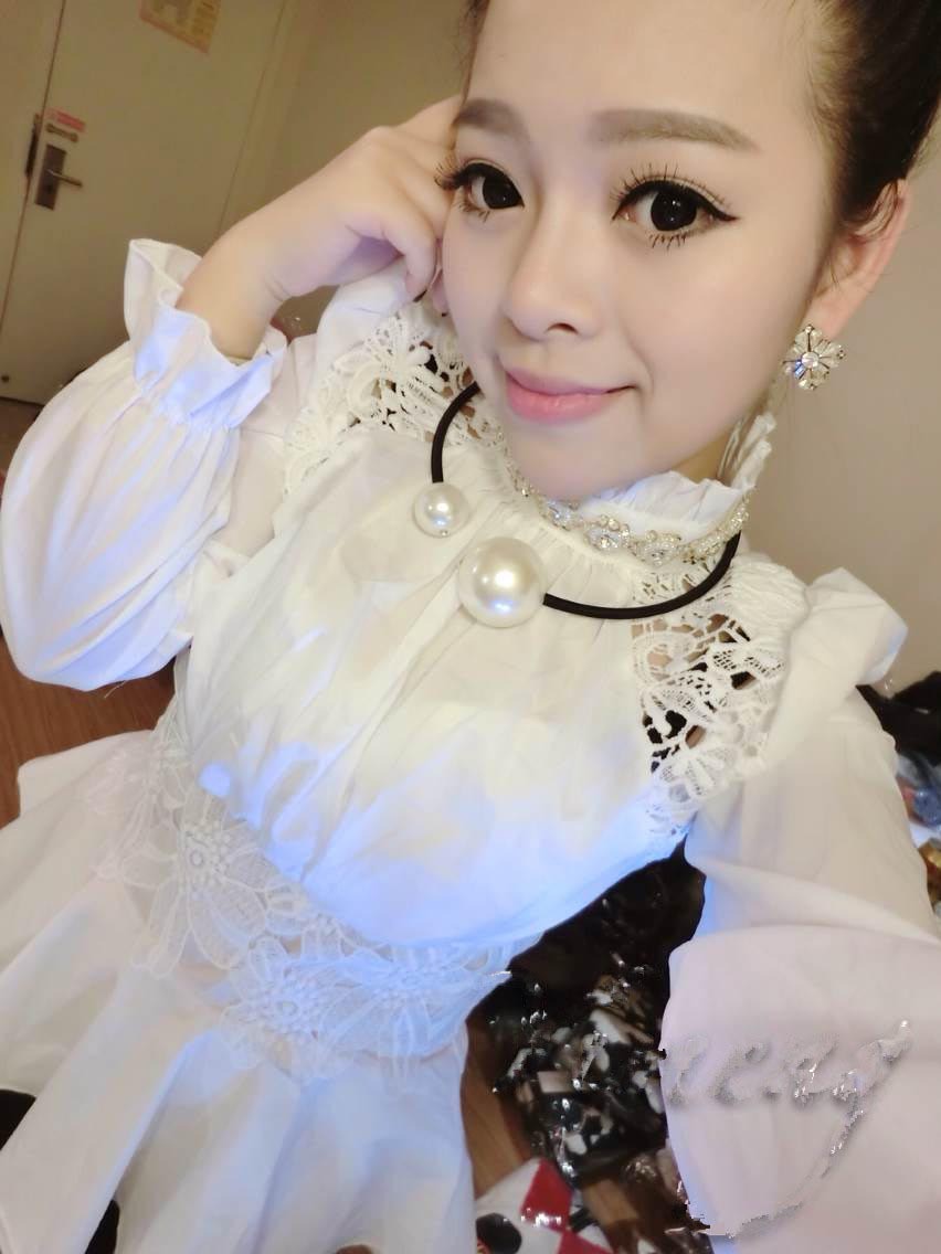 <em>欧洲站</em>2014春装新款胸垫蕾丝<em>打底衫</em>韩版<em>女装</em>