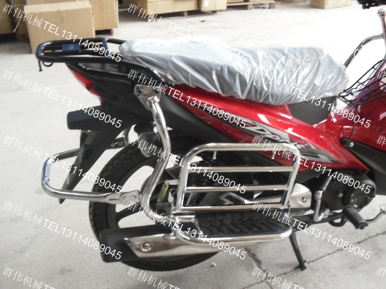 摩托车用品与附件-五羊本田凯影WH125-13侧