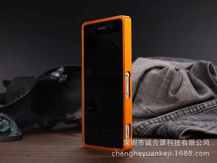 手机保护套-索尼Xperia Z2推拉金属边框手机壳