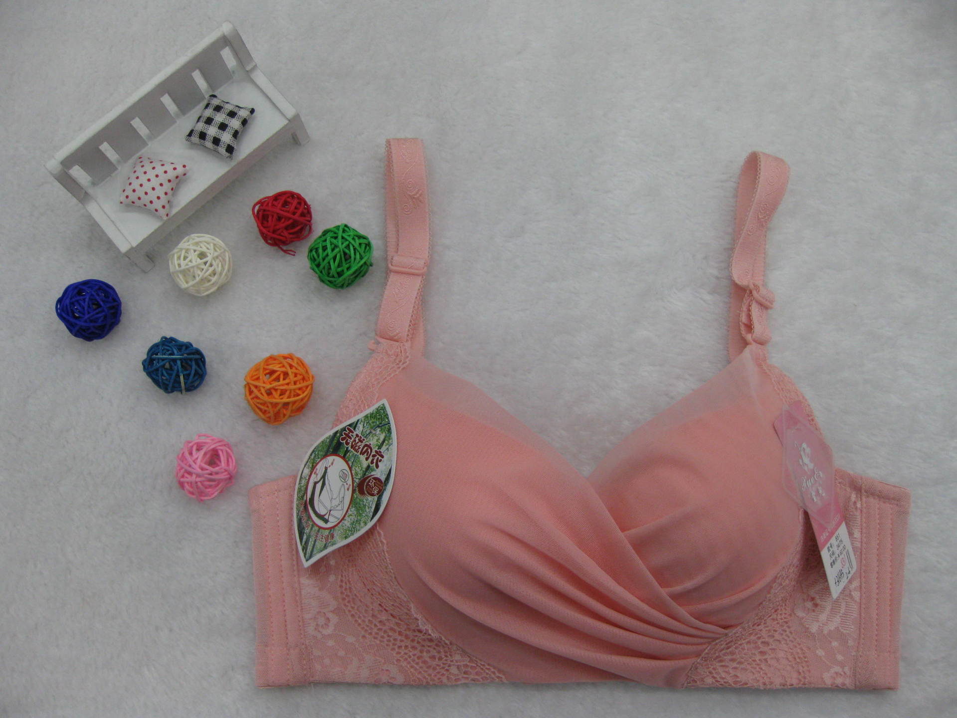 <em>文胸</em>-爆款 春新款无磁聚拢<em>文胸</em> 性感<em>日韩</em>调整型