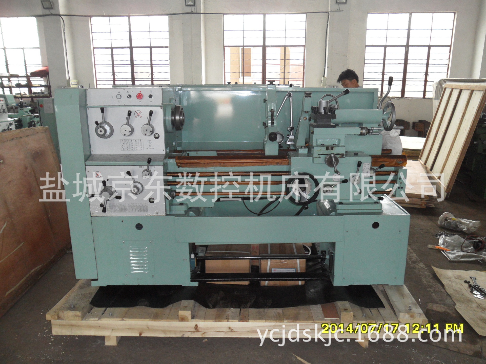 厂家供应CF系列之CF6140车床 精密盐城车床 普通台式车床