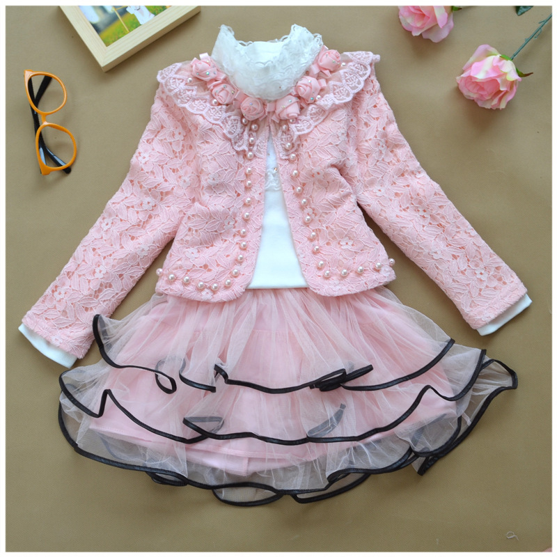 905276908_1243205243