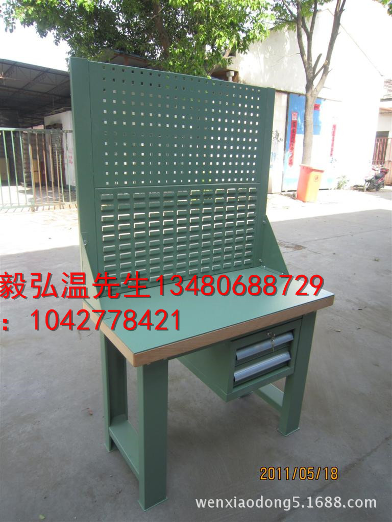 专用重型钳工台-012