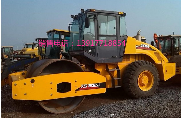 20吨压路机