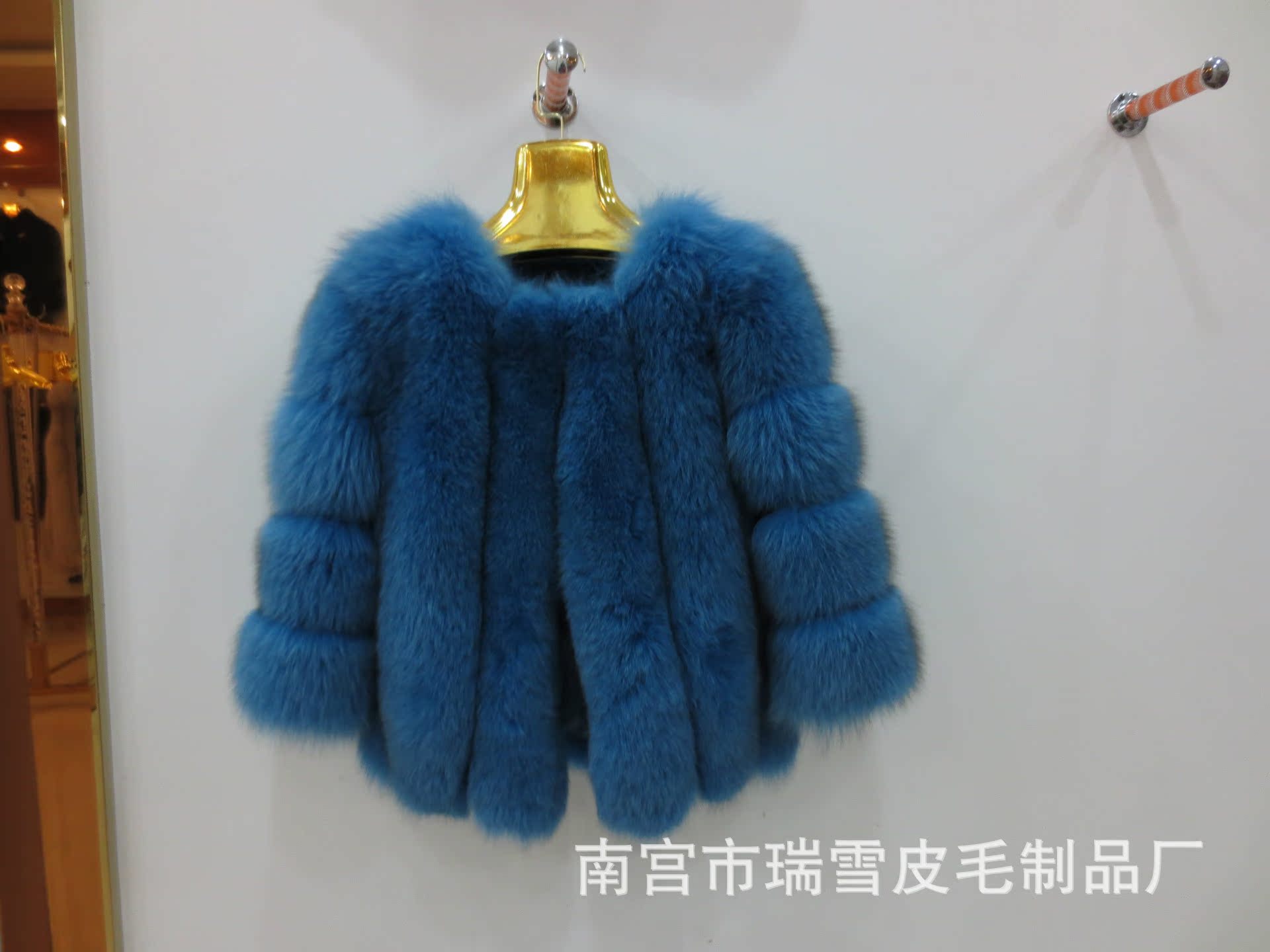 批发采购<em>皮草</em>-<em>狐狸毛皮草</em>外套 狐狸<em>皮草坎肩</em>狐