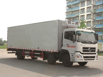 东风天龙三轴海鲜蔬菜农产品箱式冷藏保温冷链运输车15吨18-25方