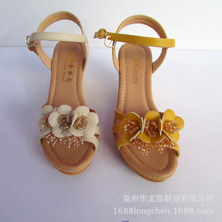 凉拖-大地<em>金丝鸟</em>6617夏季新款韩版<em>女鞋</em> 平底坡