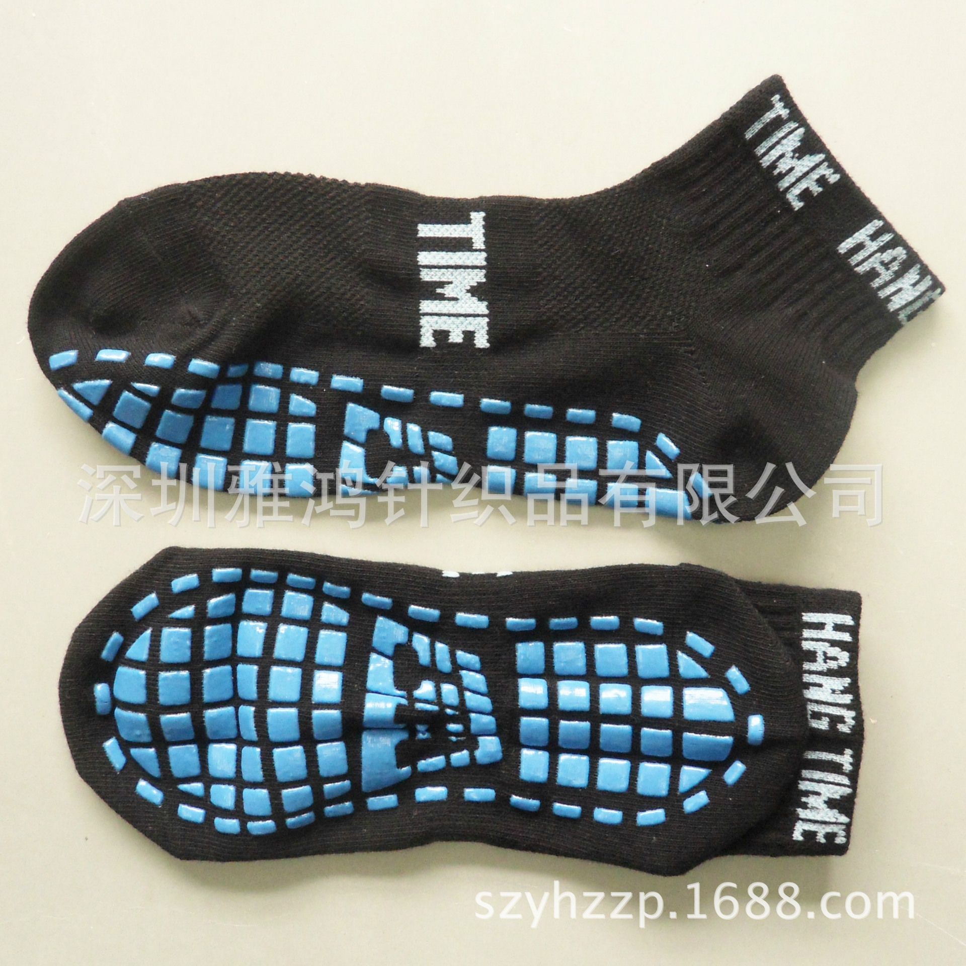 【深圳袜厂订做全棉平纹点胶底蹦床袜防滑 定