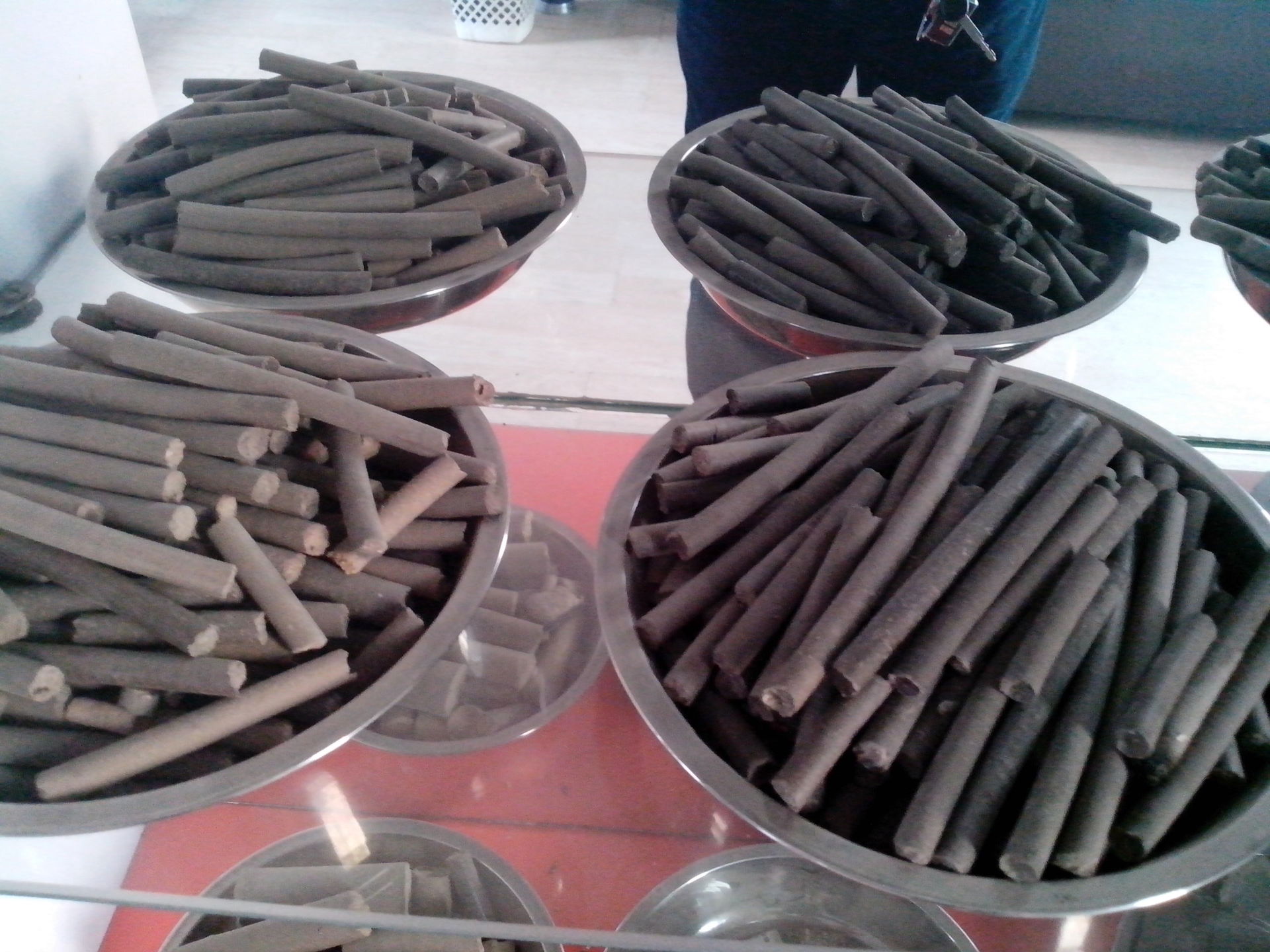 IMG_20131007_103526压块样品