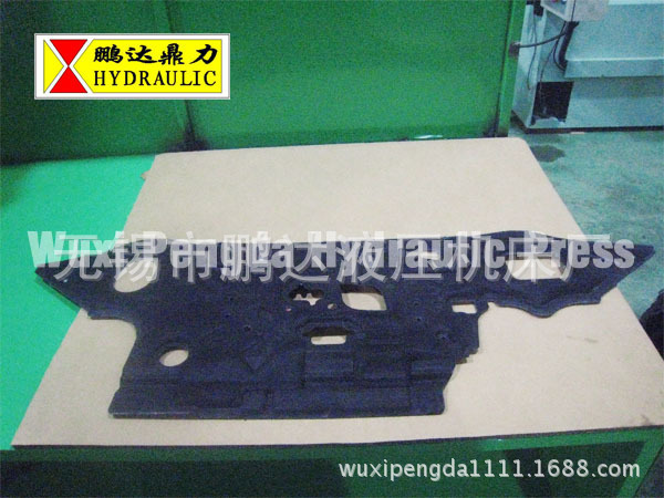 汽车内饰件液压机 整体框架 分体框架 无锡鹏达 多年行业经验 -价高清图片