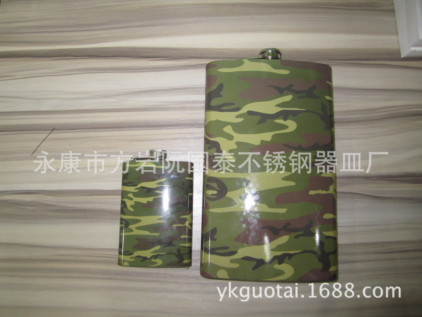 金-不锈钢双面彩印logo酒壶,8oz和64oz迷彩印