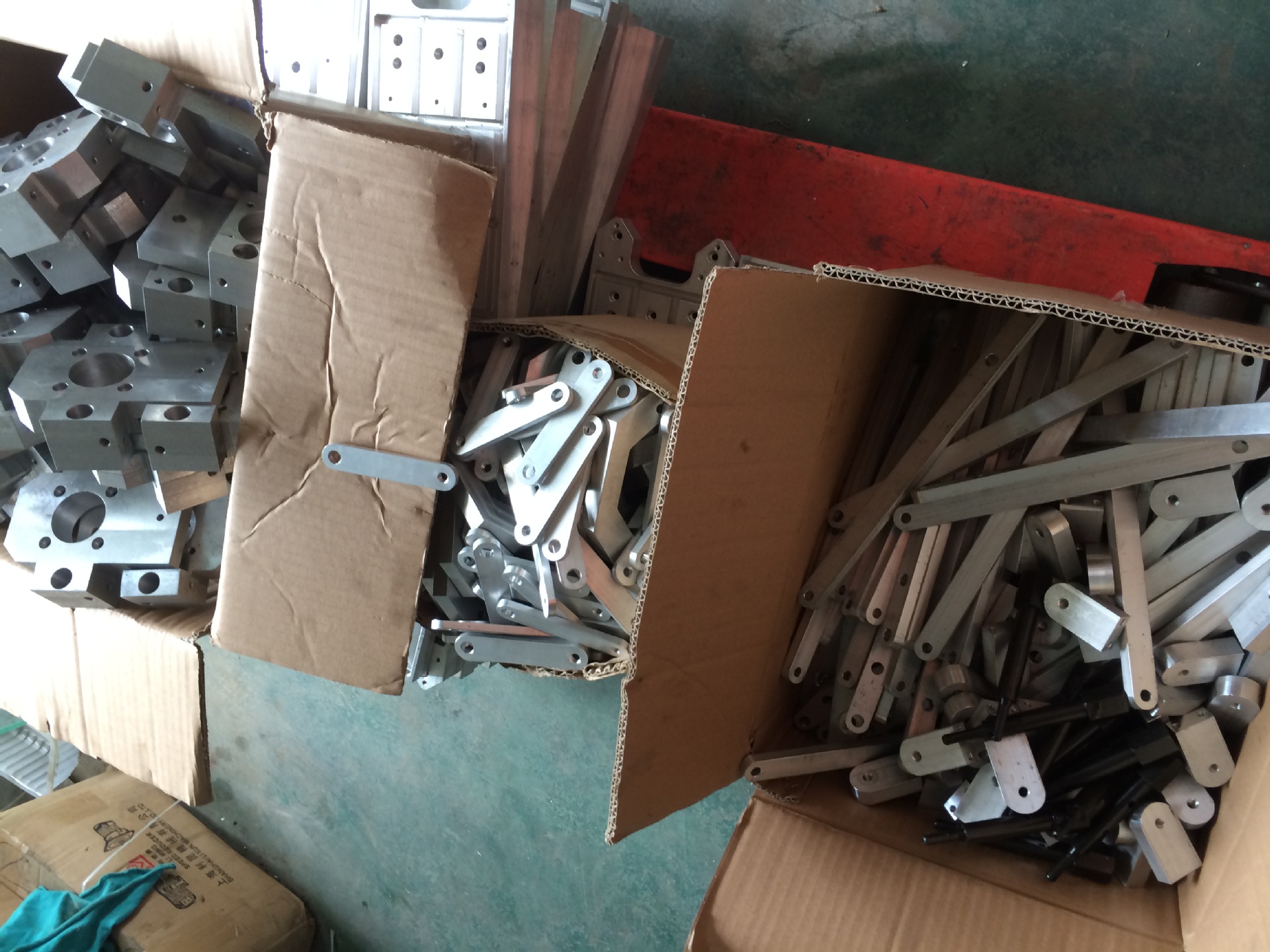 数控仪车床配件加工、五金件加工、各种非标件加工、线切割加工