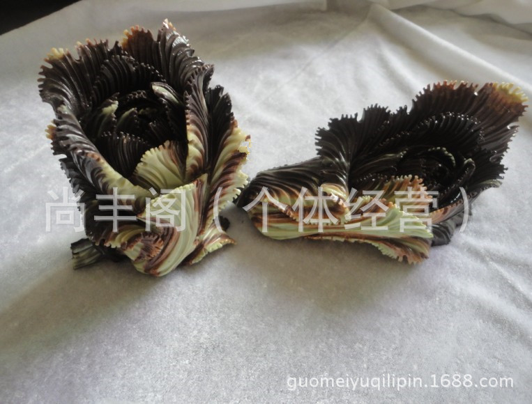 【贵州紫袍玉玉带石摆件 小白菜玉摆件批发】