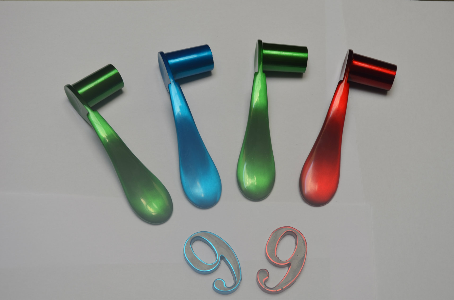 【供应】彩色电泳漆 图片