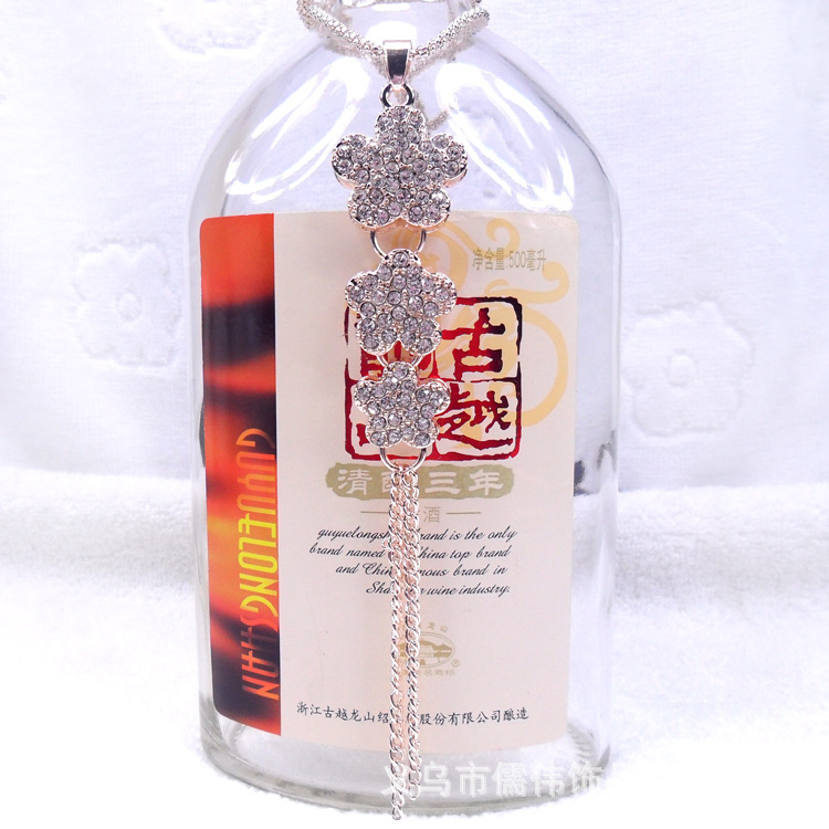 【CCC3290镶钻<em>梅花三姐妹</em>毛衣项链 <em>2014</em>新款