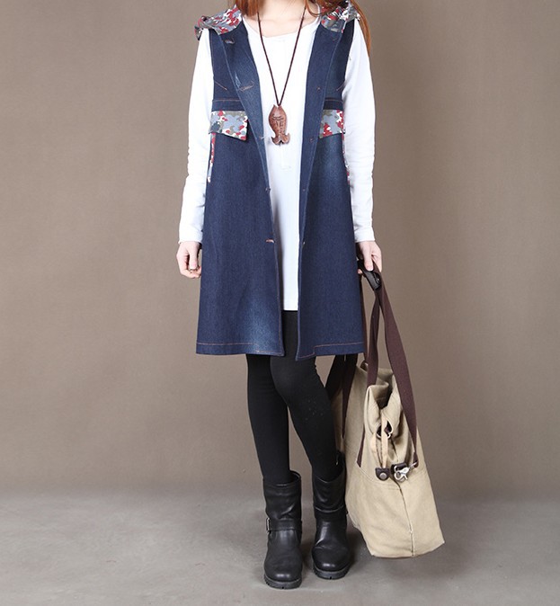 春新款百搭宽松大码印花<em>女士</em>连帽<em>牛仔马甲长款</em>