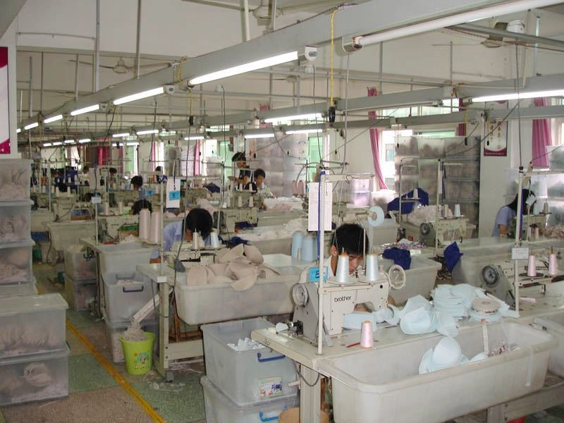 【【淘工厂-<em>贴牌加工</em>】无钢圈聚拢防下垂<em>文胸</em>