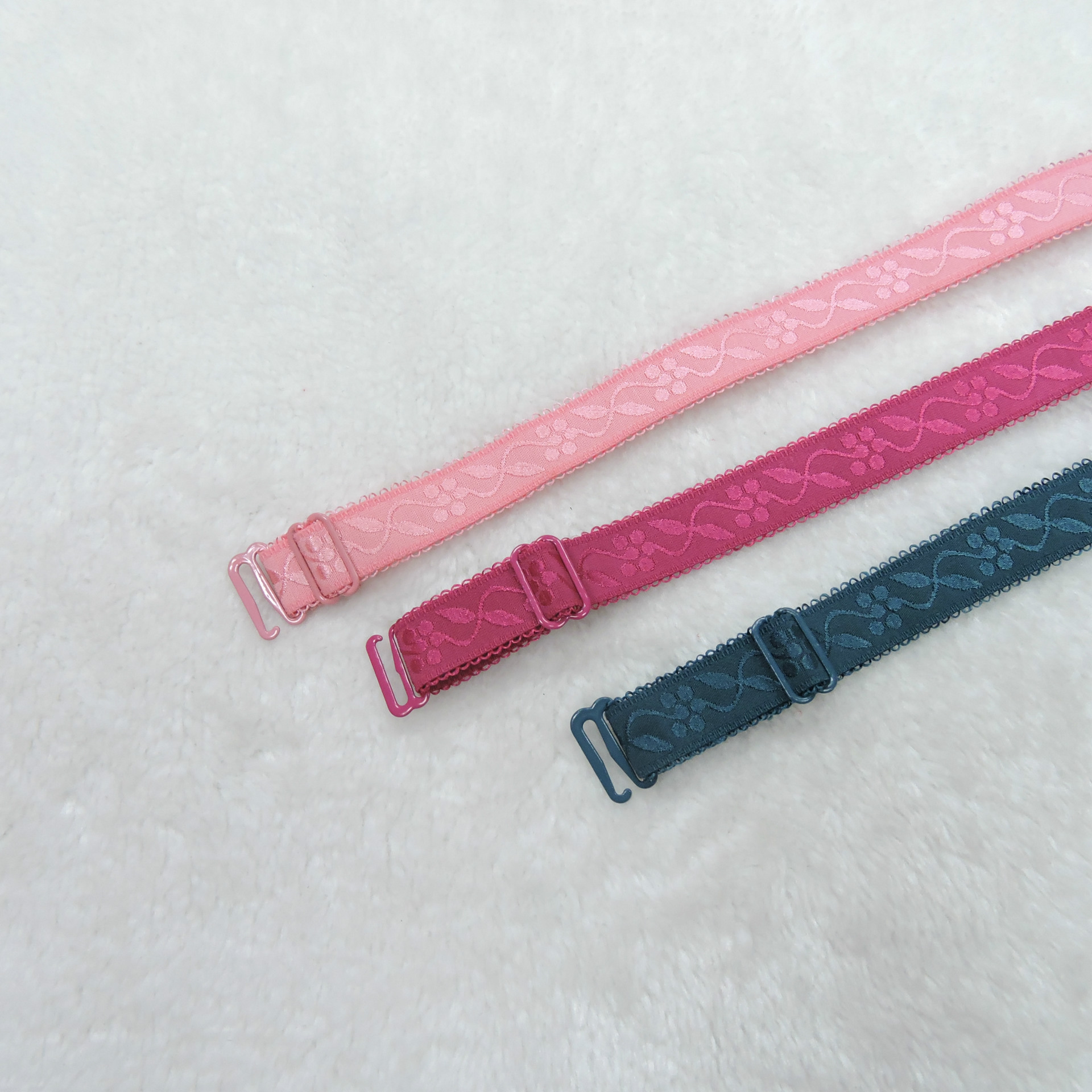 <em>文胸</em>-<em>陈店厂家直销</em>秋冬版 康莱芬789中厚棉孔