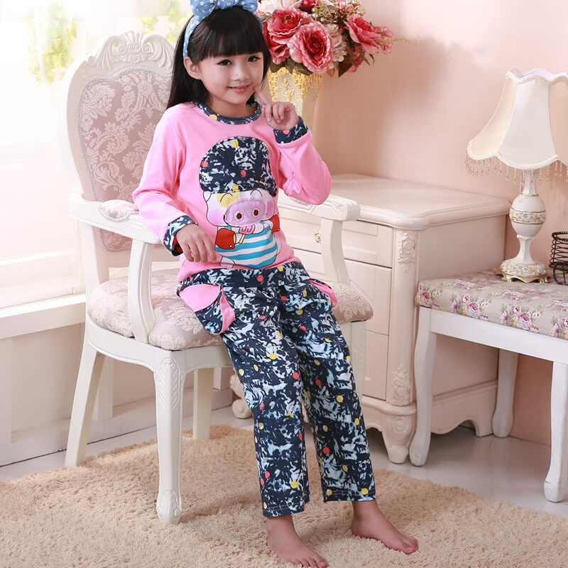 <em>儿童睡衣批发</em> 2014新款长袖儿童女麦兜猪卡通