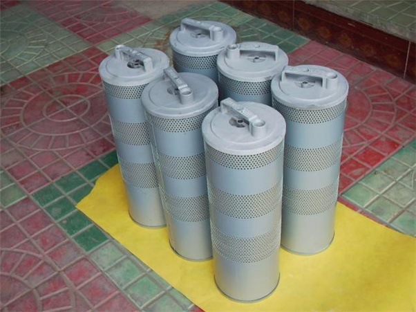 小松手提格液压20118209715489[1]