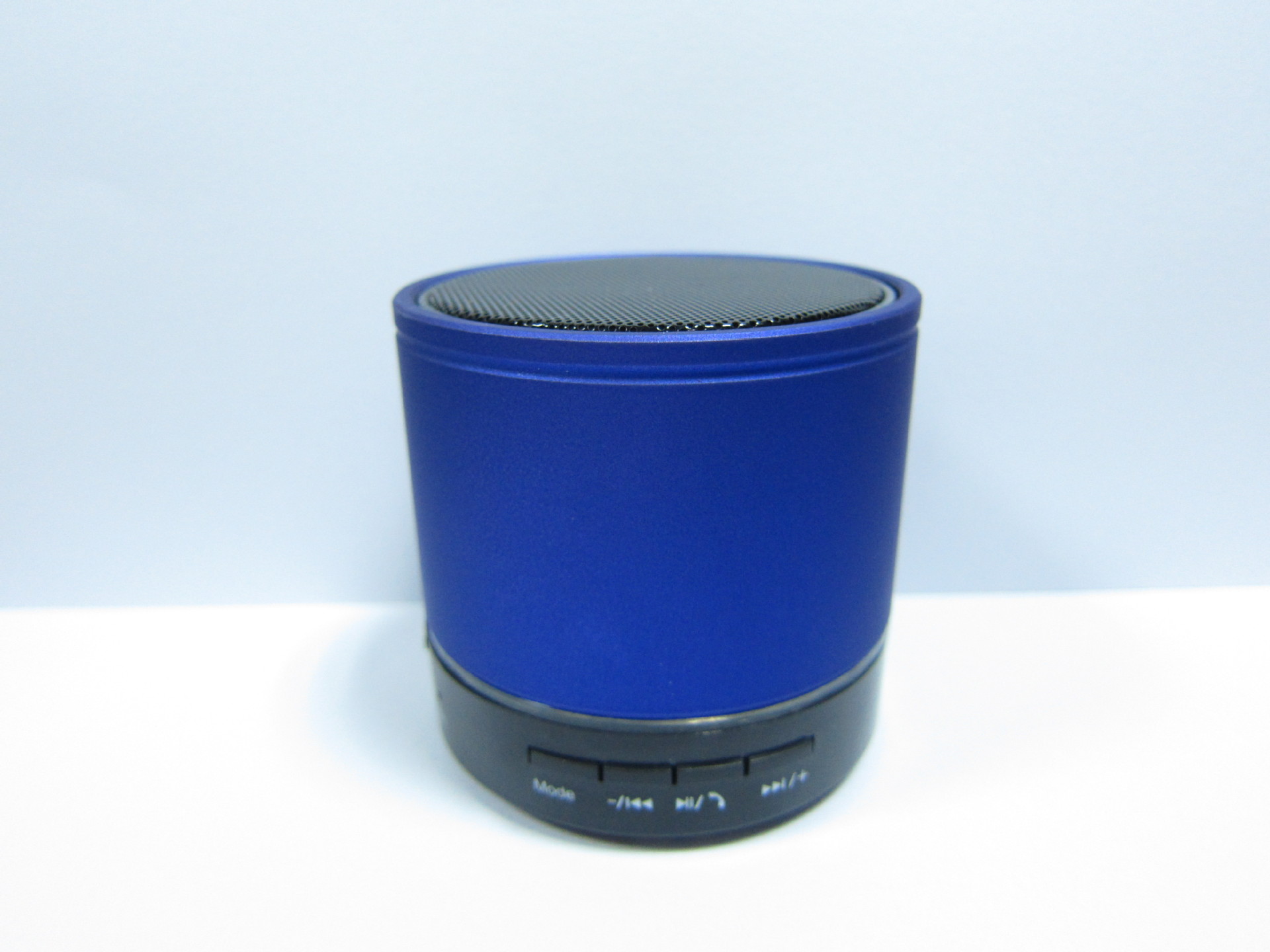 【S08蓝牙插卡音响 小钢炮 蓝牙音箱 低音炮 迷