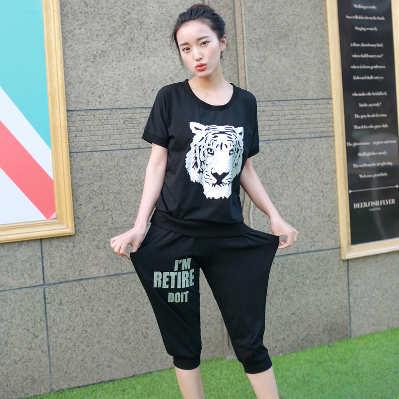 <em>欧洲站大码女装</em> 老虎头图案短袖七分裤胖MM夏