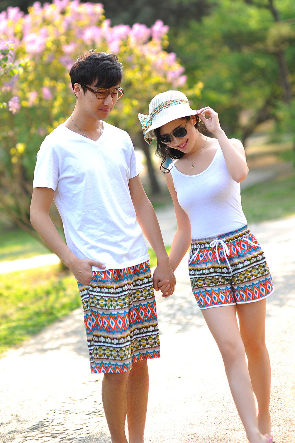 潮男潮女日韩 新款 夏季<em>情侣沙滩</em>裤 <em>情侣</em>装<em>短裤</em>