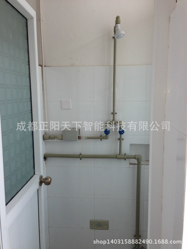 独立淋浴房安装水控机